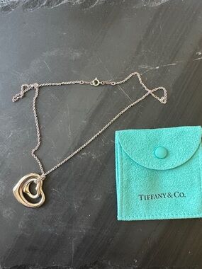 Tiffany & Co. Sterling Double Heart Pendant Necklace with Tiffany Blue Pouch